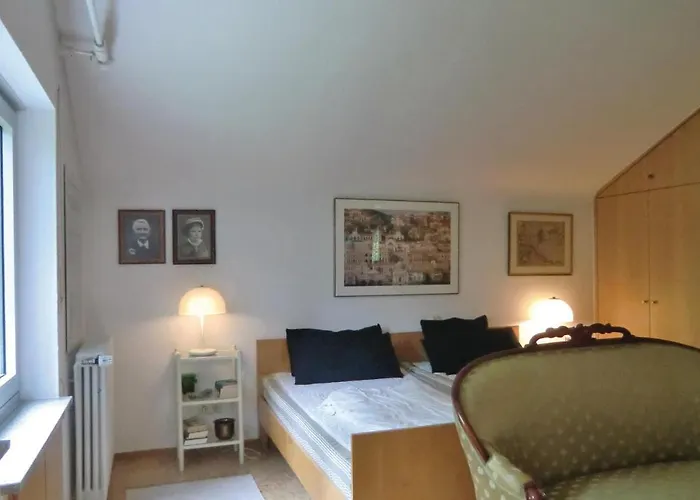 With Fireplace Vii Semesterbostad Kirchheim (Euskirchen)