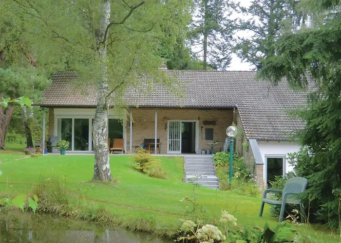 Semesterbostad With Fireplace Vii