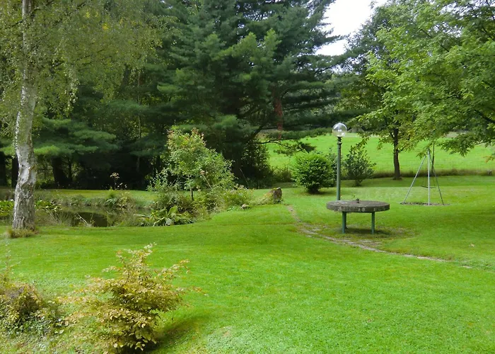 With Fireplace Vii * Kirchheim (Euskirchen)