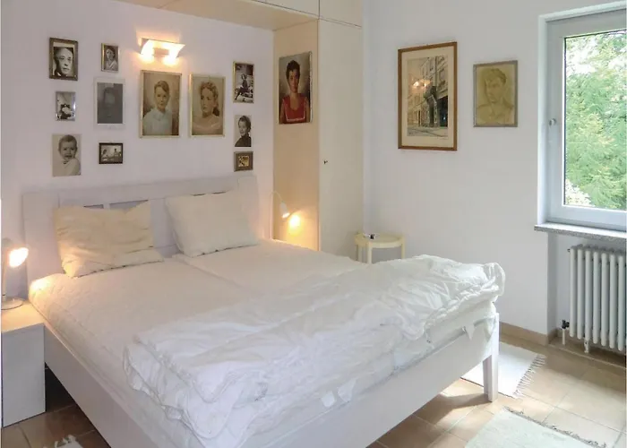 With Fireplace Vii Kirchheim (Euskirchen)